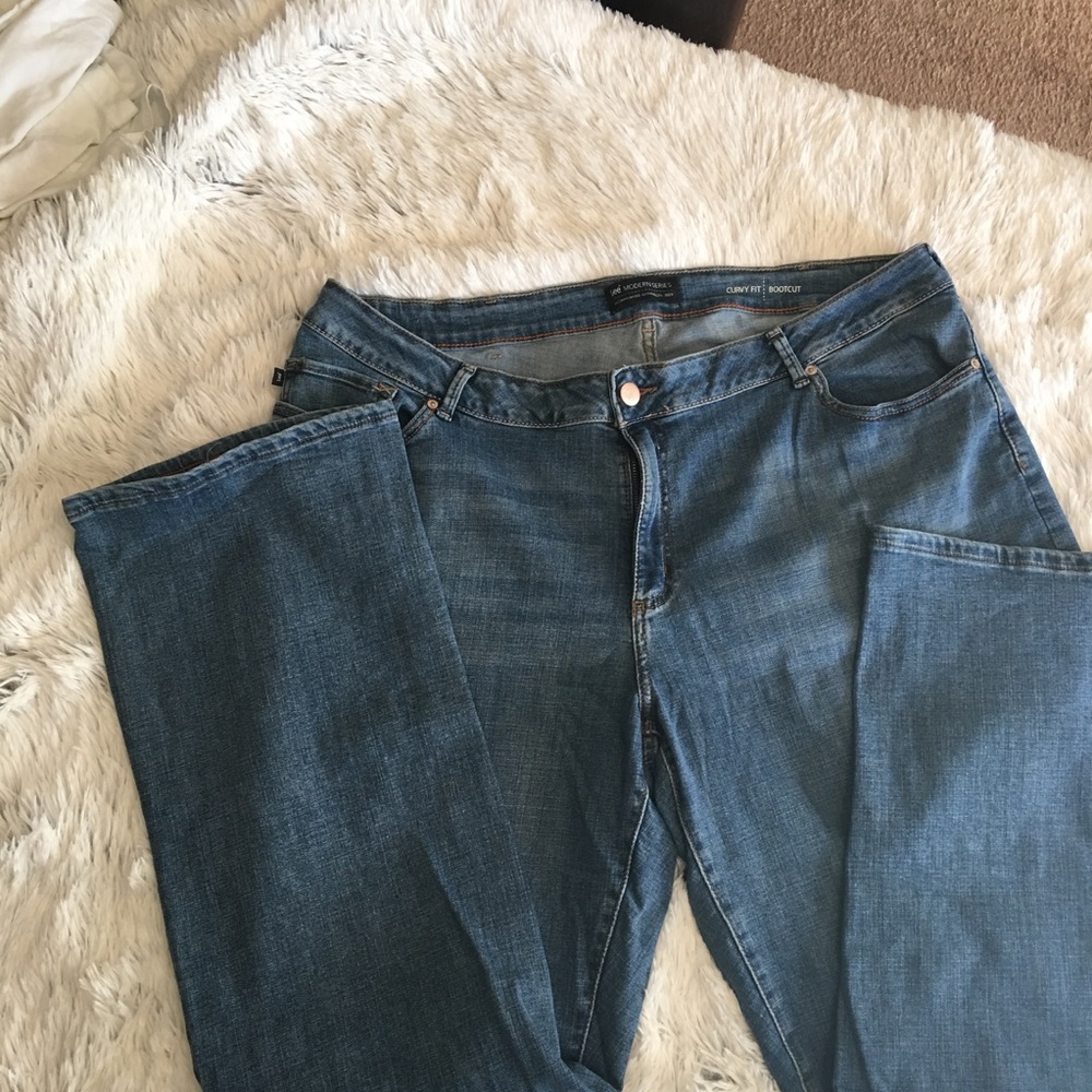 Lee curvy fit bootcut size 24 plus
